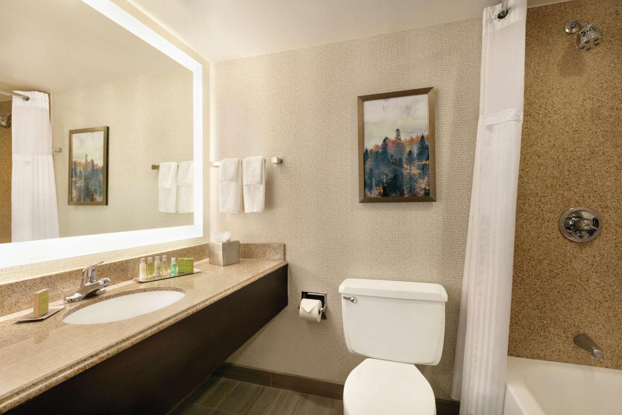 Doubletree By Hilton Atlanta Northeast/Northlake Tucker Εξωτερικό φωτογραφία