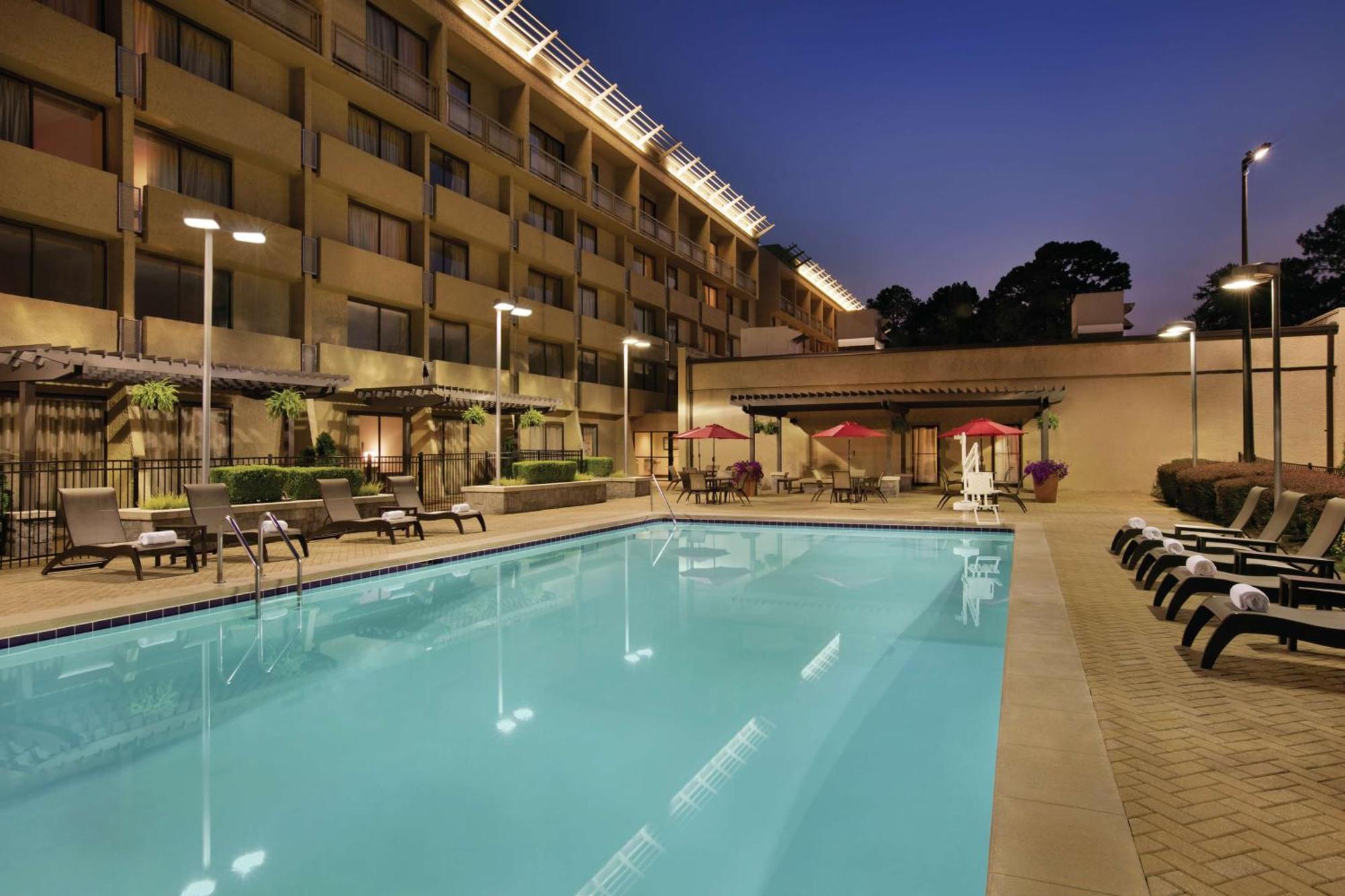 Doubletree By Hilton Atlanta Northeast/Northlake Tucker Εξωτερικό φωτογραφία