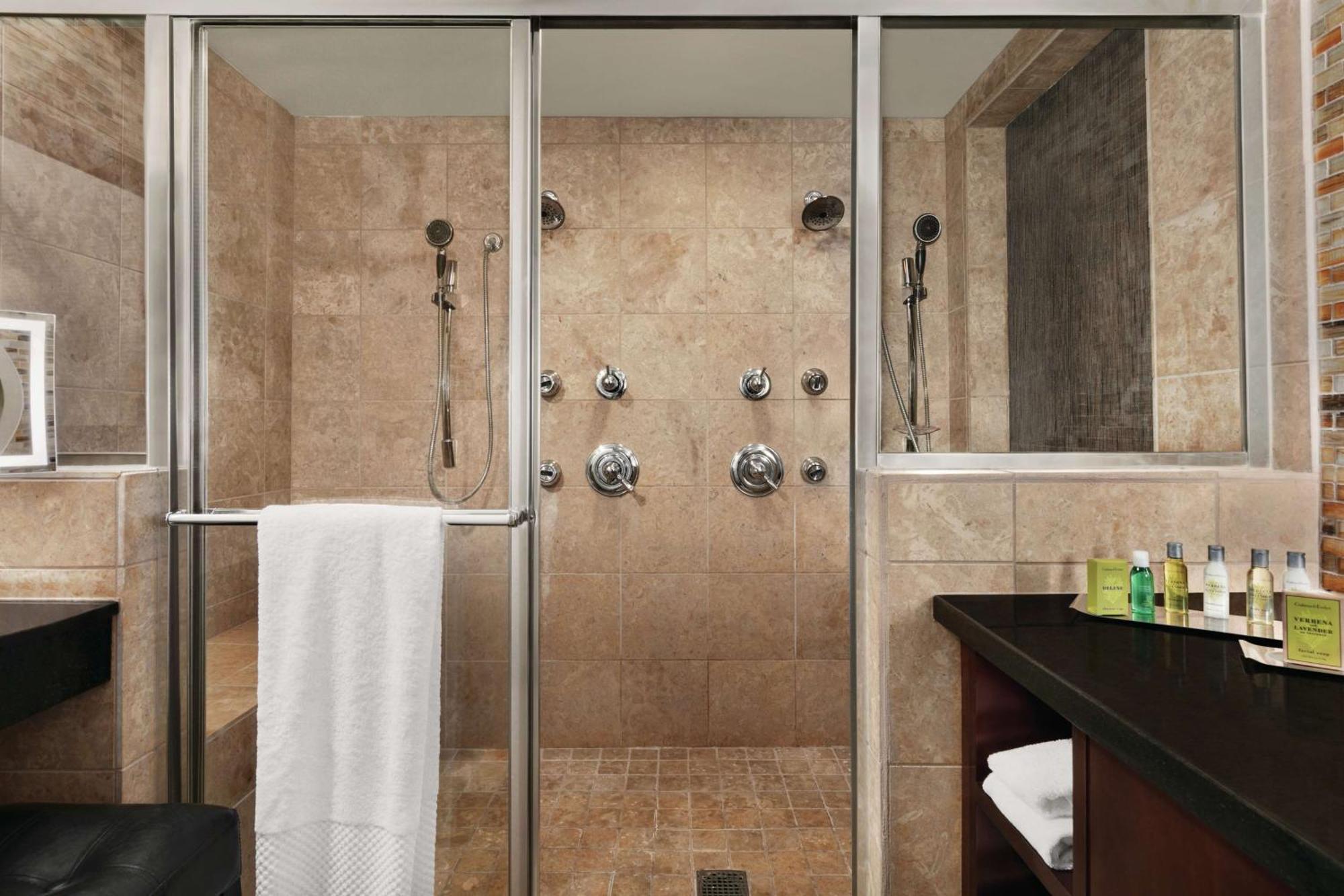 Doubletree By Hilton Atlanta Northeast/Northlake Tucker Εξωτερικό φωτογραφία